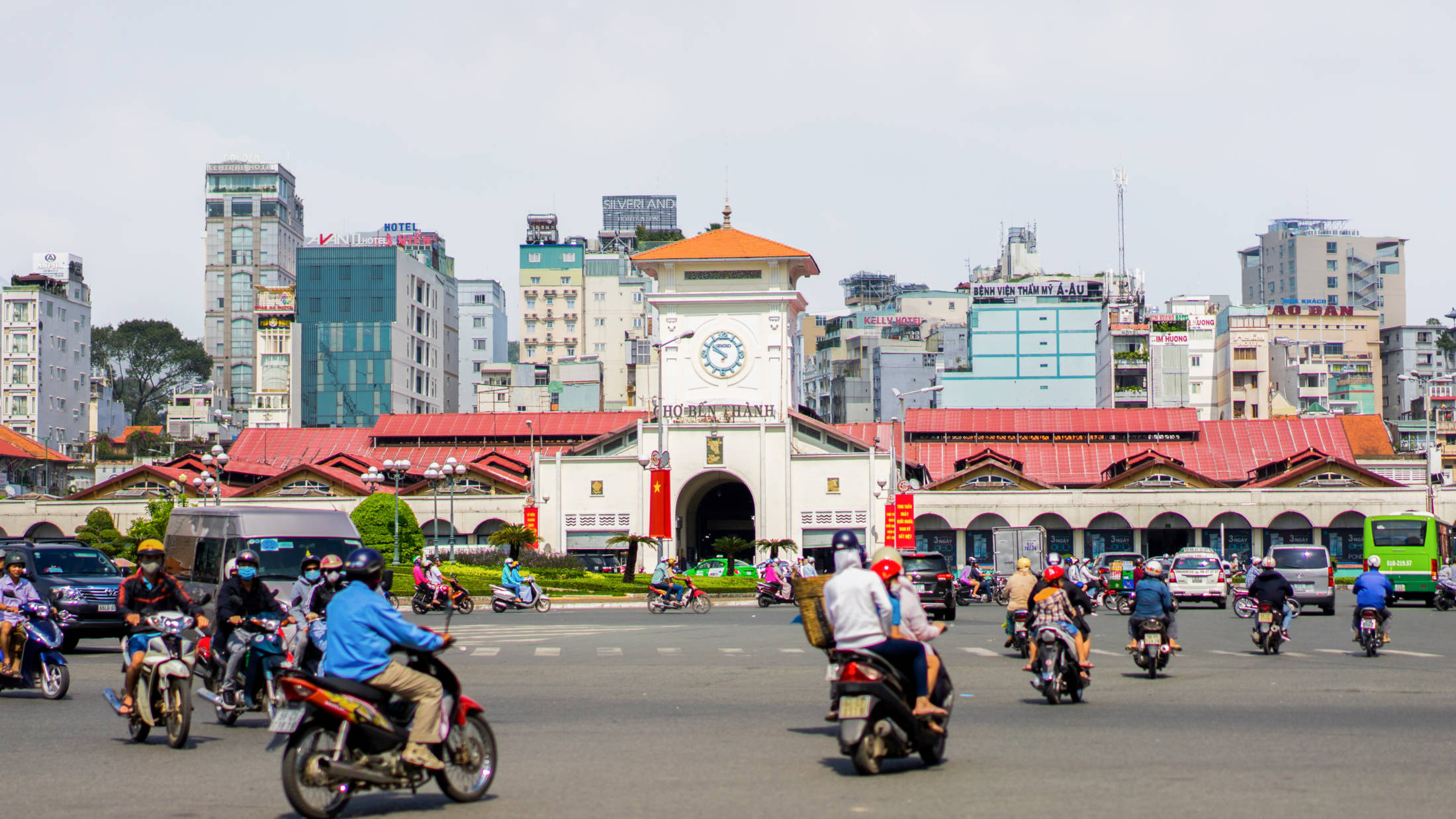 BEN THANH MARKET